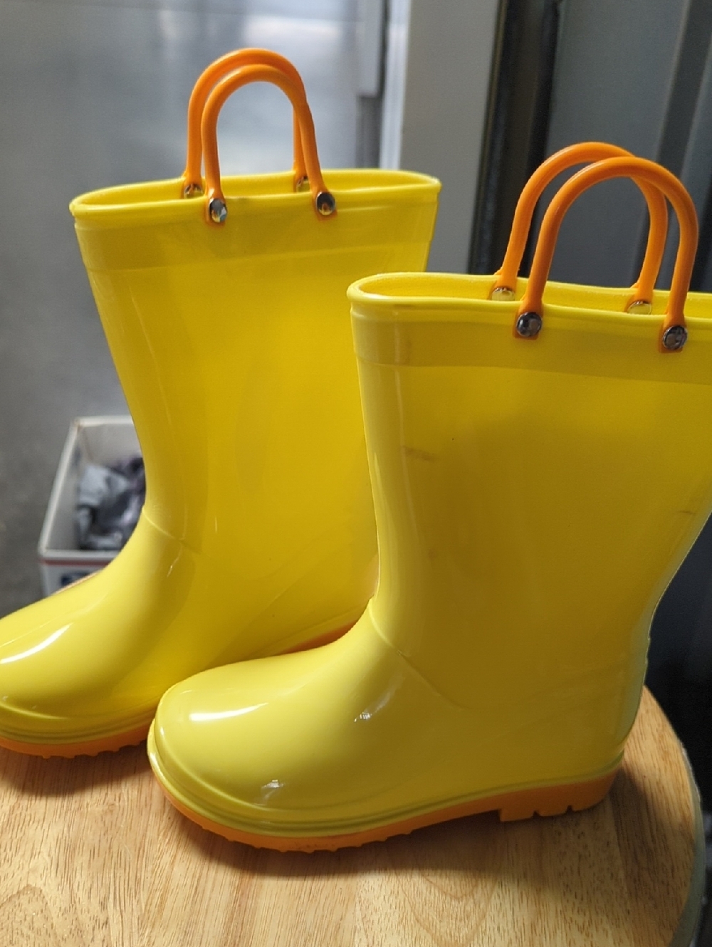 Kids' Glossy Yellow Rain Boots with Orange Handles
